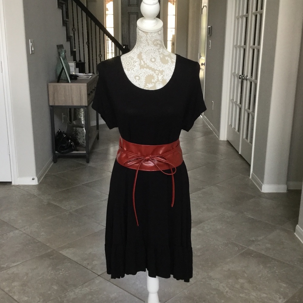 Black Sheath Dress with Ruffled Hem